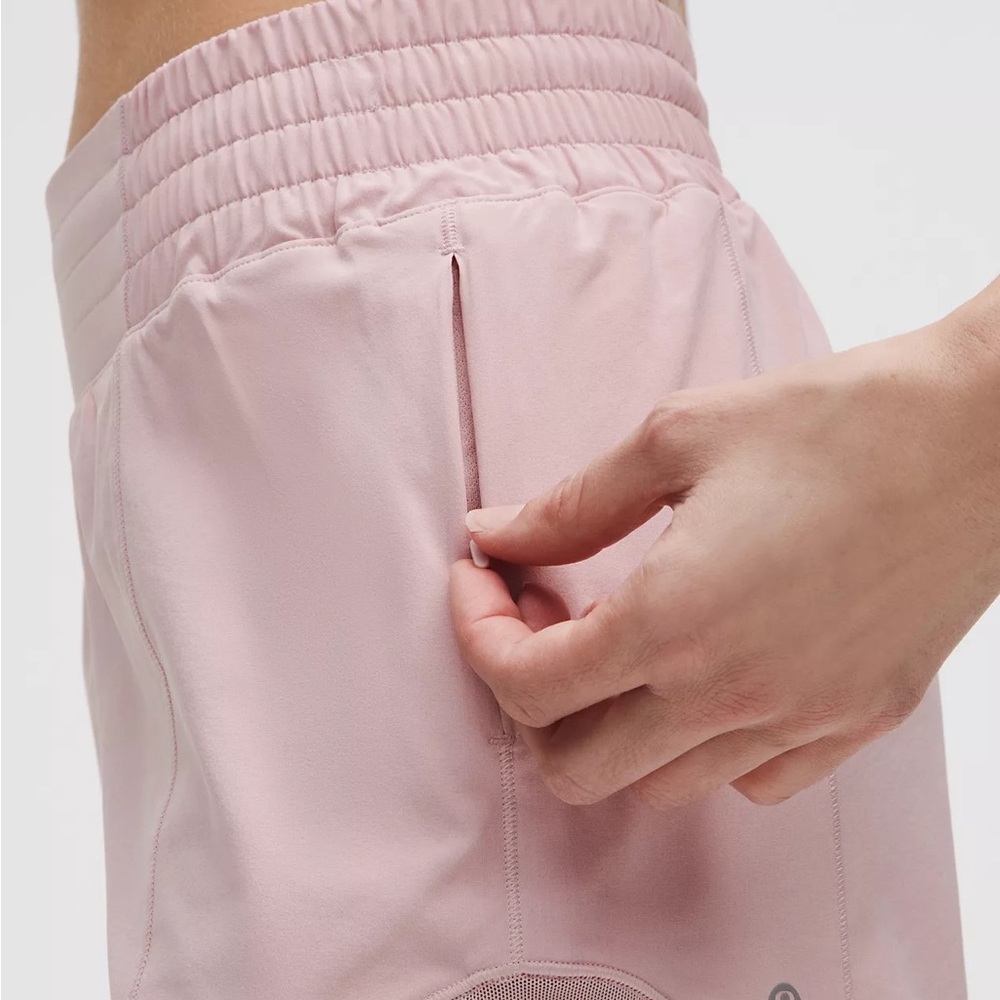 NWT LULULEMON - Pink Haze Hotty Hot HR Lined Short 4" - $68 - Size 12 - Picture 9 of 11